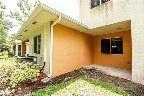 2597 Stockbridge Square SW Vero Beach FL 32962