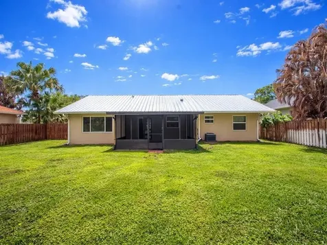333 Benschop Street Sebastian FL 32958