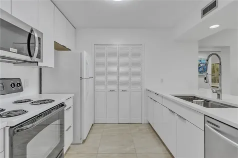 38 Plantation Drive Vero Beach FL 32966