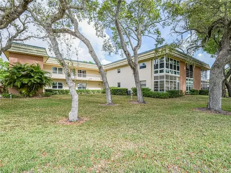 6 Vista Gardens Trail Vero Beach FL 32962