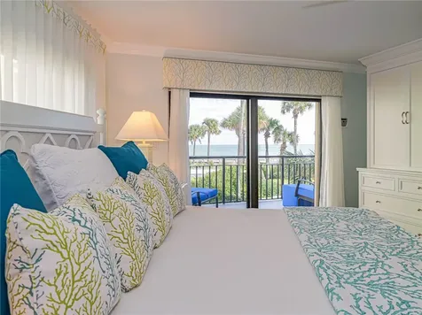 4101 Ocean Drive Vero Beach FL 32963