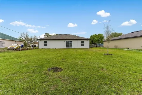 8275 105th Court Vero Beach FL 32967