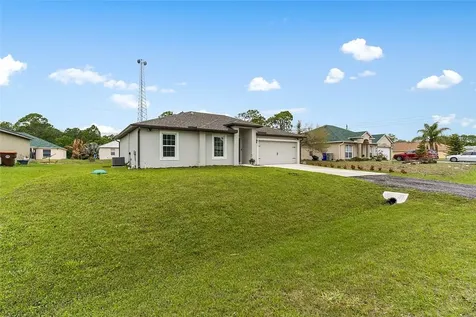 8275 105th Court Vero Beach FL 32967