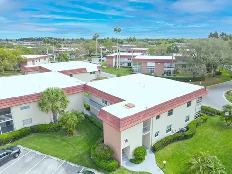 15 Vista Palm Lane Vero Beach FL 32962