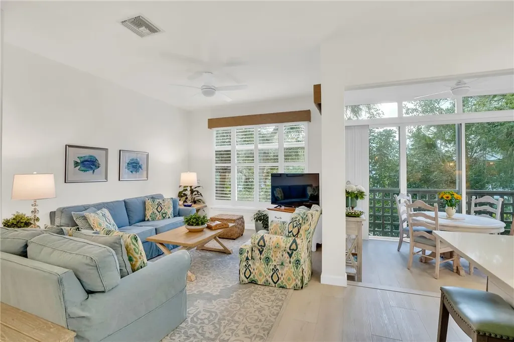 1315 Winding Oaks Circle E Vero Beach FL 32963