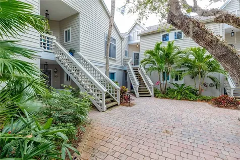 1315 Winding Oaks Circle E Vero Beach FL 32963