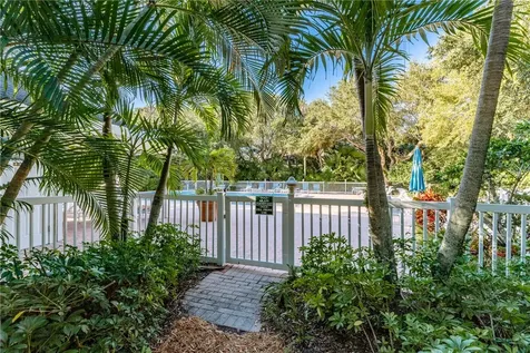 1315 Winding Oaks Circle E Vero Beach FL 32963