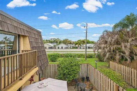 550 N Tropic Lane Vero Beach FL 32960