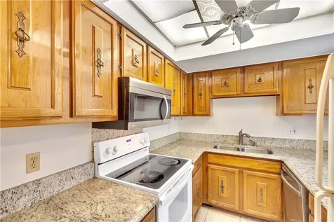 1901 Indian River Boulevard Vero Beach FL 32960