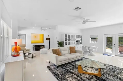 6235 4th Street Vero Beach FL 32968