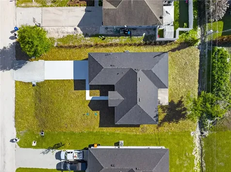 7785 105 Avenue Vero Beach FL 32967