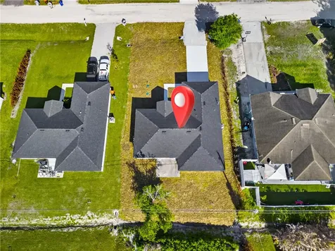 7785 105 Avenue Vero Beach FL 32967