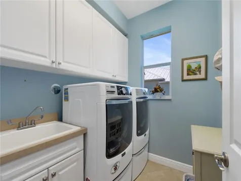 1129 4th Lane SW Vero Beach FL 32962