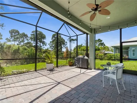 1129 4th Lane SW Vero Beach FL 32962