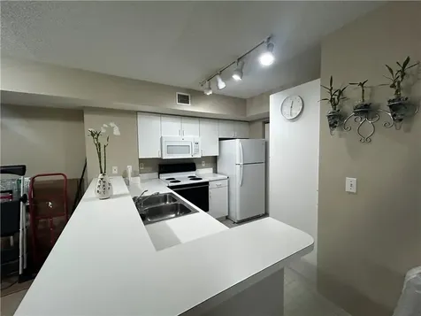 1590 S 42nd Circle Vero Beach FL 32967
