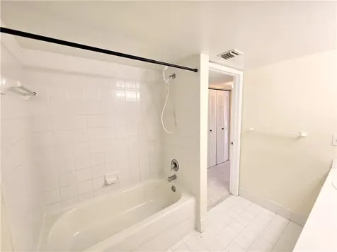 1590 S 42nd Circle Vero Beach FL 32967