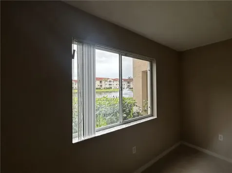 1590 S 42nd Circle Vero Beach FL 32967