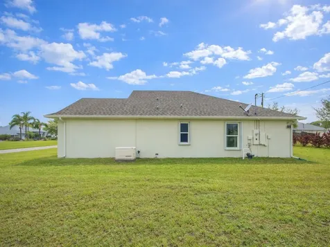 118 Arcadia Drive Sebastian FL 32958
