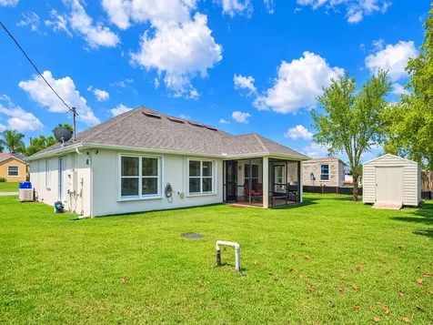 118 Arcadia Drive Sebastian FL 32958