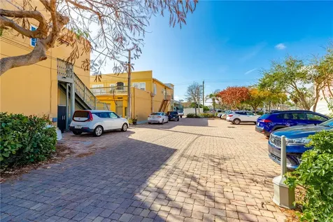 2101 14th Avenue Vero Beach FL 32960