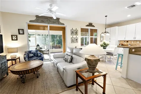 6335 Astor Place Vero Beach FL 32966