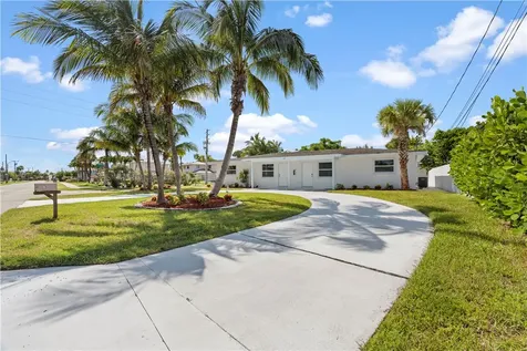 662 Granada Street Fort Pierce FL 34949