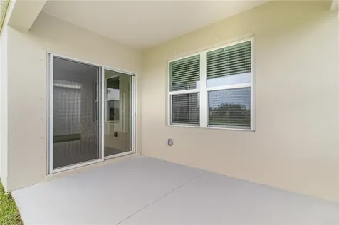 9061 Venetian Square Vero Beach FL 32966