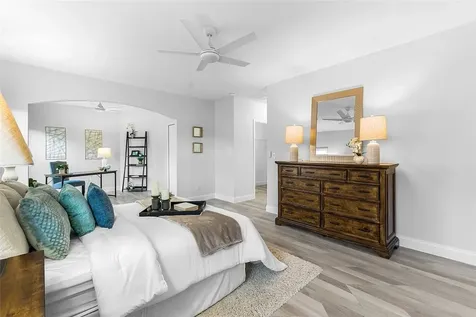 535 Valencia Circle SW Vero Beach FL 32968