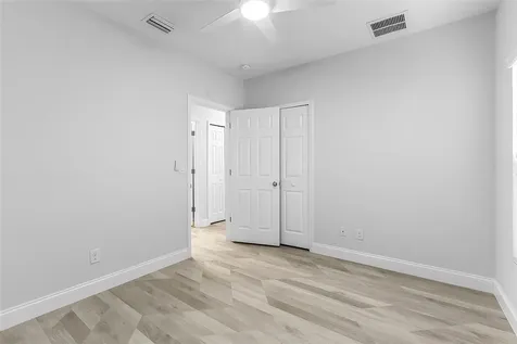 535 Valencia Circle SW Vero Beach FL 32968