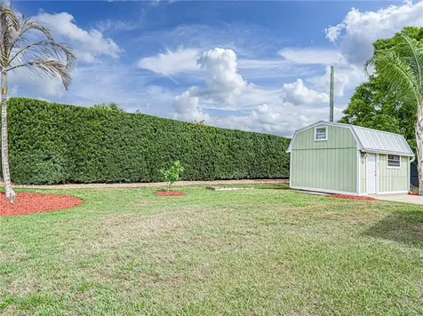 573 Autumn Terrace Sebastian FL 32958