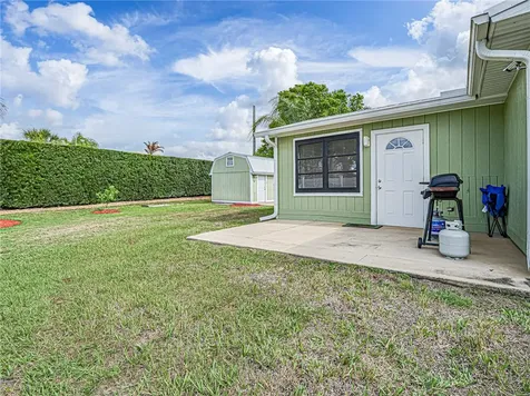 573 Autumn Terrace Sebastian FL 32958