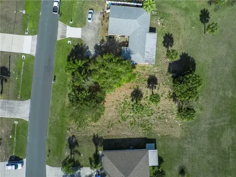 358 S Wimbrow Drive Sebastian FL 32958