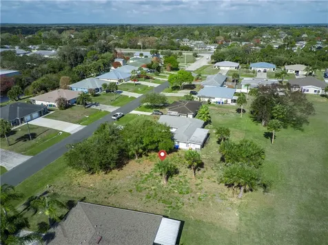 358 S Wimbrow Drive Sebastian FL 32958