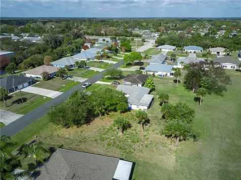 358 S Wimbrow Drive Sebastian FL 32958