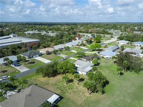 358 S Wimbrow Drive Sebastian FL 32958