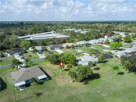 358 S Wimbrow Drive Sebastian FL 32958