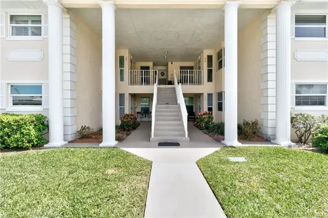 500 Grove Isle Circle Vero Beach FL 32962