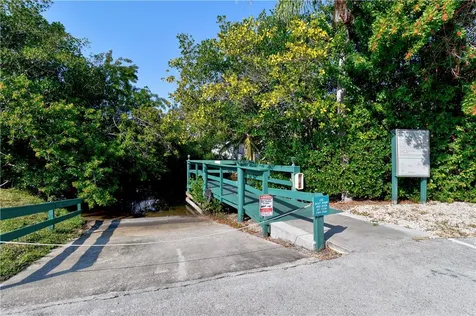 500 Grove Isle Circle Vero Beach FL 32962