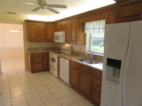 634 Lake Orchid Circle Vero Beach FL 32962