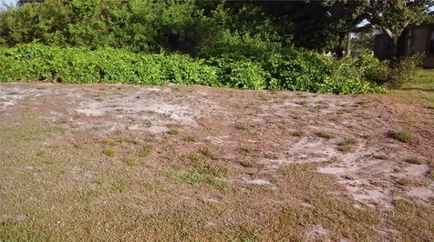 306 Main Street Sebastian FL 32958