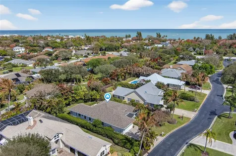 2130 Oyster Bay Drive Vero Beach FL 32963