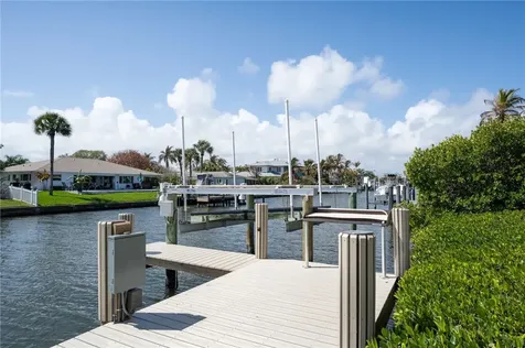 125 Mckee Lane Vero Beach FL 32960