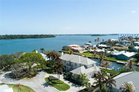 125 Mckee Lane Vero Beach FL 32960