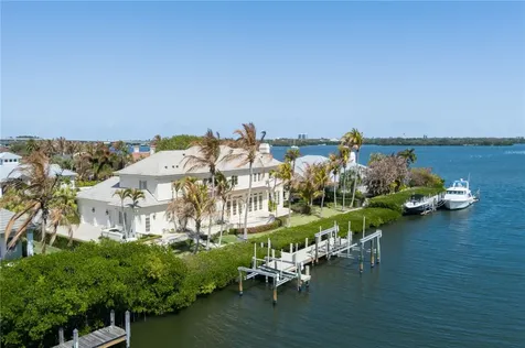 125 Mckee Lane Vero Beach FL 32960