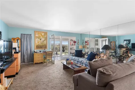 2333 Indian River Boulevard Vero Beach FL 32960