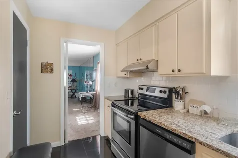 2333 Indian River Boulevard Vero Beach FL 32960