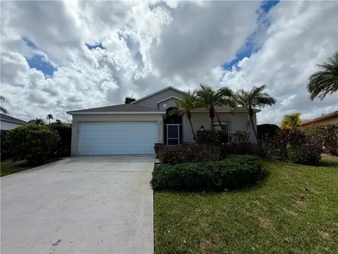 6295 33rd Manor Vero Beach FL 32966