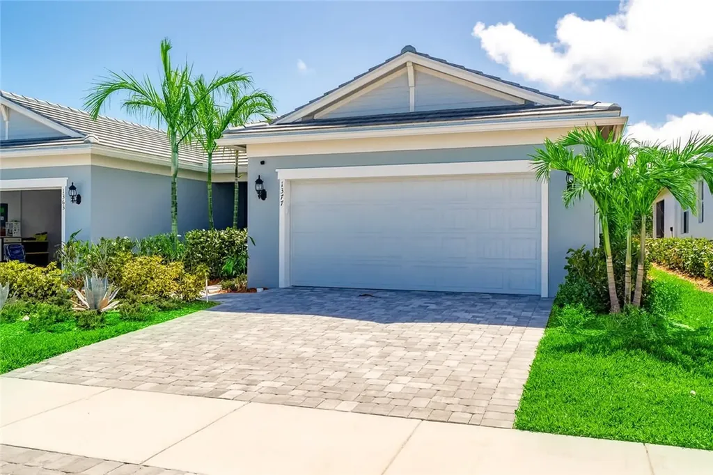 1377 Harper Way Vero Beach FL 32960