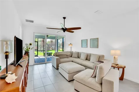 1377 Harper Way Vero Beach FL 32960