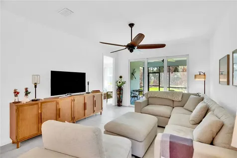 1377 Harper Way Vero Beach FL 32960